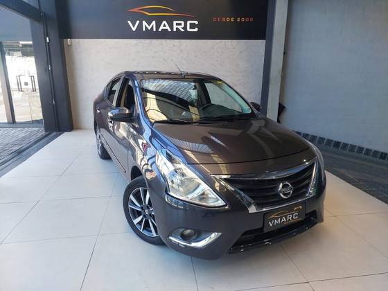 NISSAN VERSA 1.6 16V FLEXSTART UNIQUE 4P XTRONIC